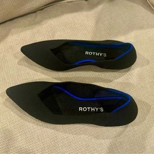 Black Rothy’s, 6.5